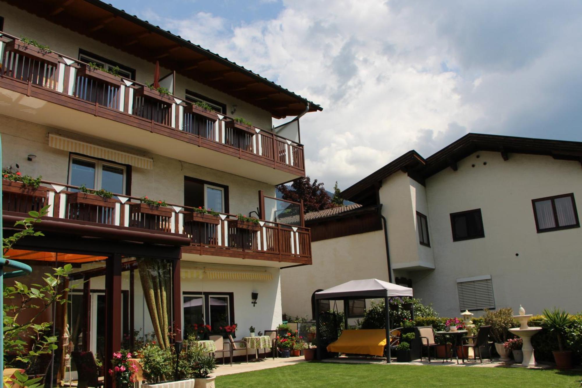 Haus Riedl Otel Seeboden Dış mekan fotoğraf